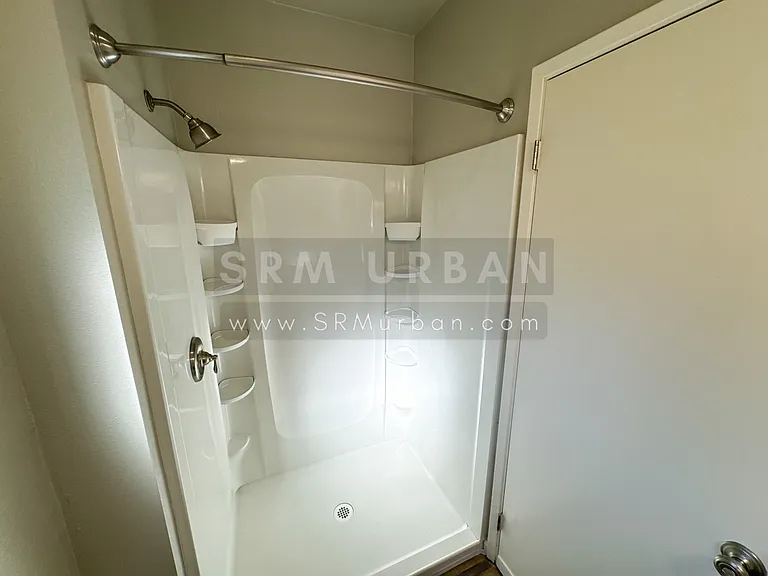 1708 State St — Photo 17
