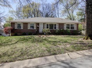 4724 NE Gladstone Ave, Kansas City, MO 64117