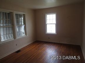 3rd image of 411 Hillside Ave #&-413