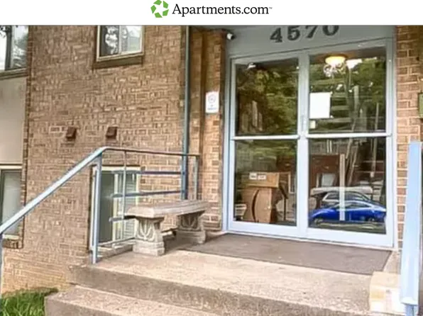 4570 Macarthur Blvd NW, Washington, DC