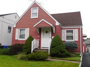 544 Chain O Hills Rd, Colonia, NJ 07067