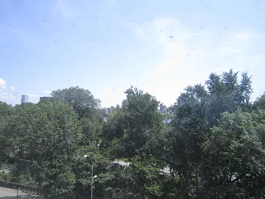 Rented by Immac Realty | media 74