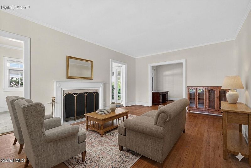4th image of 17 N Park Drive