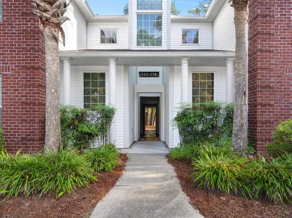 114 Golfview Ln, Summerville, SC 29485