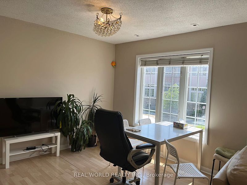 Markham Townhouse for rent - 2 Bedrooms — photo 5