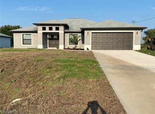 4103 26th St SW, Lehigh Acres, FL 33976