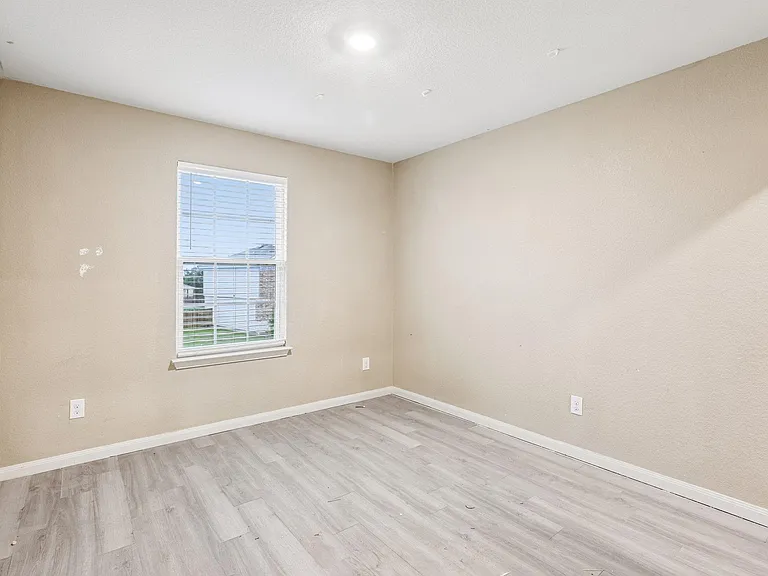 117 Cherry Tree Ln — Photo 23