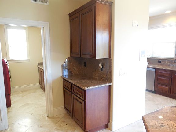 3rd image of 473 Torero Way