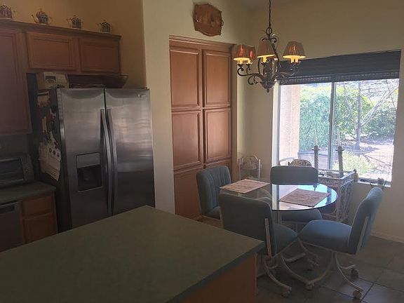 5th image of 410 S Latigo Way