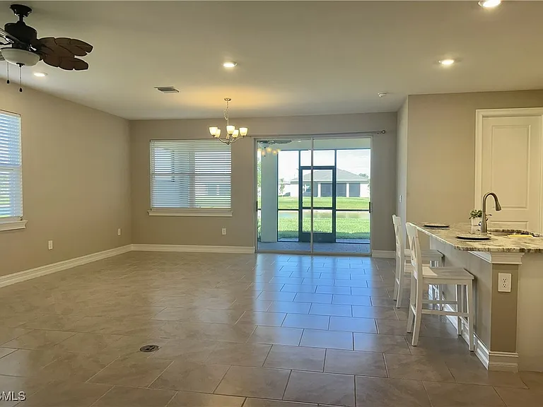 1401 Remington Trace Dr — Photo 16