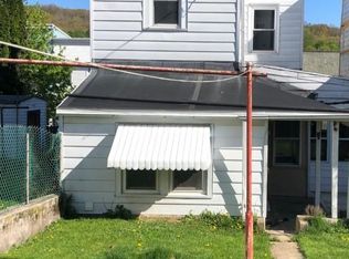 1314 Walnut St #&-1313, Ashland, PA 17921