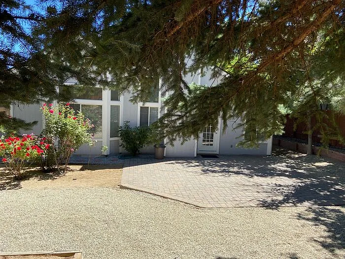 6628 Valley Wood Dr — Photo 27
