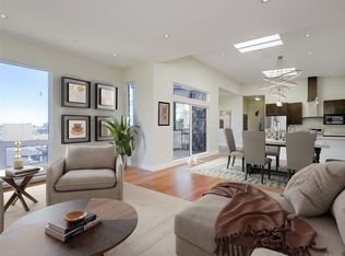 6981 E Saanich Rd #302, Saanich, BC V8Z0B9