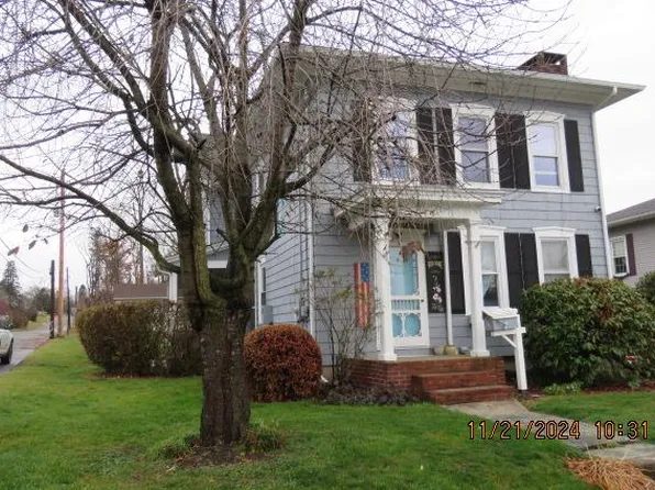 18 Huston St, Towanda, PA 18848