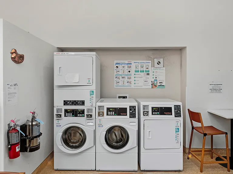 106 S Park St #201 — Photo 7