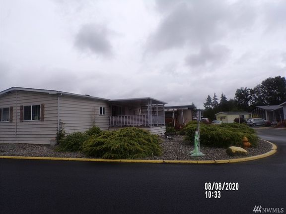 2nd image of 5900 64th St NE Unit 24