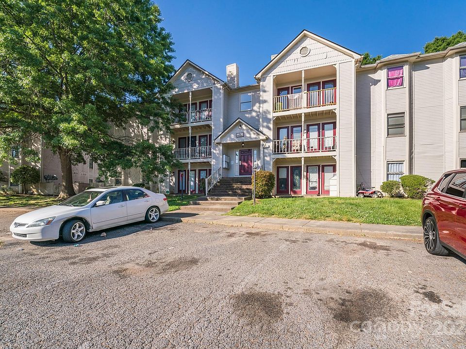 1st image of 6104 Meadow Rose Ln