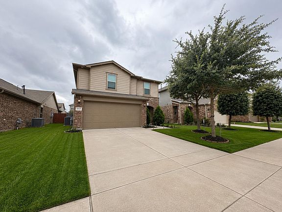 2nd image of 25323 Queens Causeway Ln