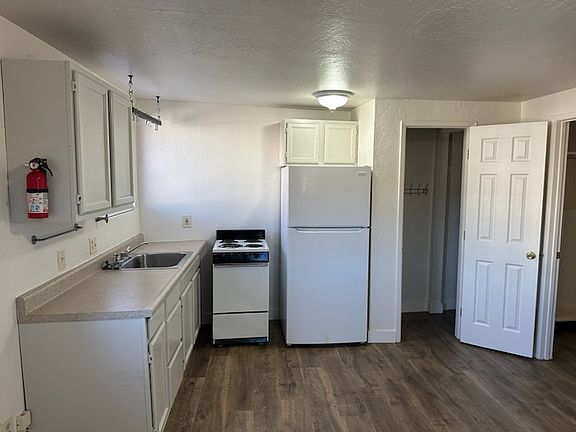 2nd image of 308 N Washington St #13