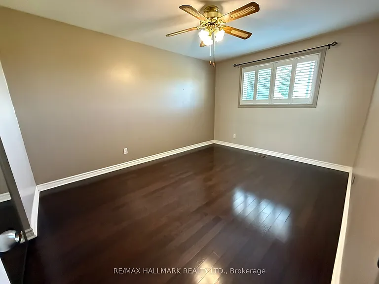 29 Charles Tupper Dr — Photo 16