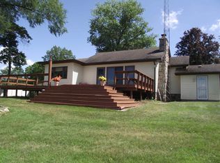 20816 S Lake Dr, Walkerton, IN