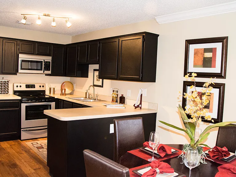 Elements of Belle Rive Apartments — Photo 22