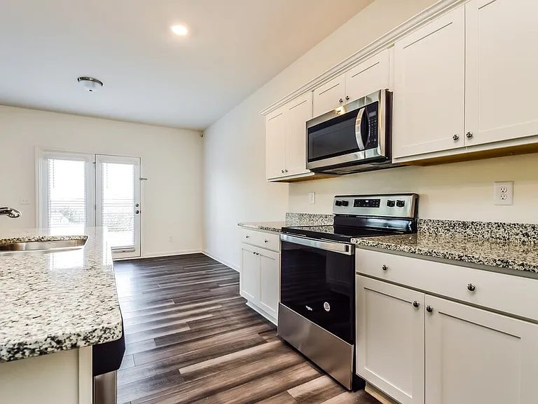 367 Greenwalk Pl — Photo 8