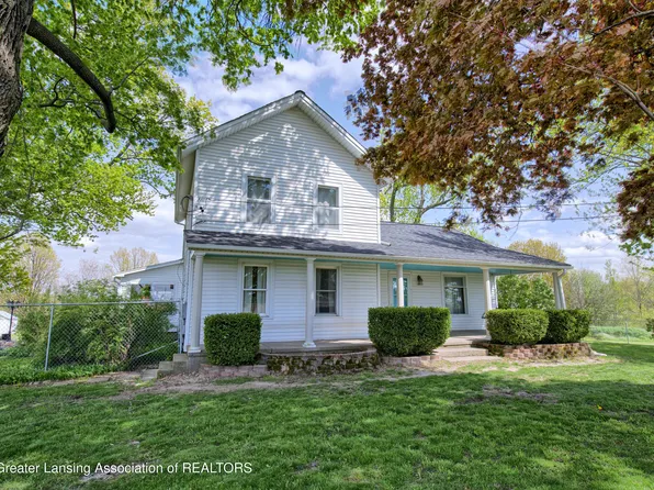 8250 Oneida Rd, Grand Ledge, MI 48837