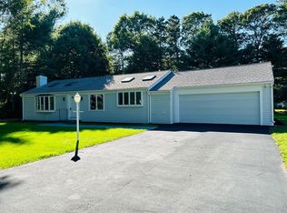 7 Guildford Rd, Barnstable, MA 02630