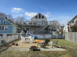 3 Hampton Cir #1, Hull, MA 02045