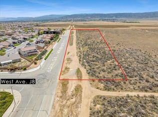65th St #W, Lancaster, CA