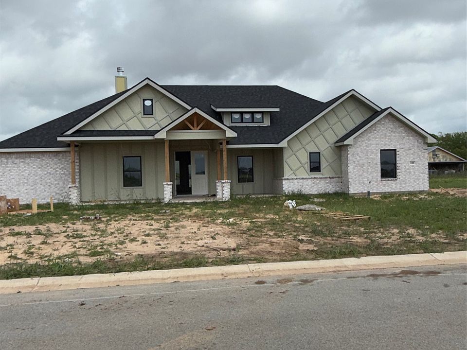 1st image of 180 Elk Horn Dr