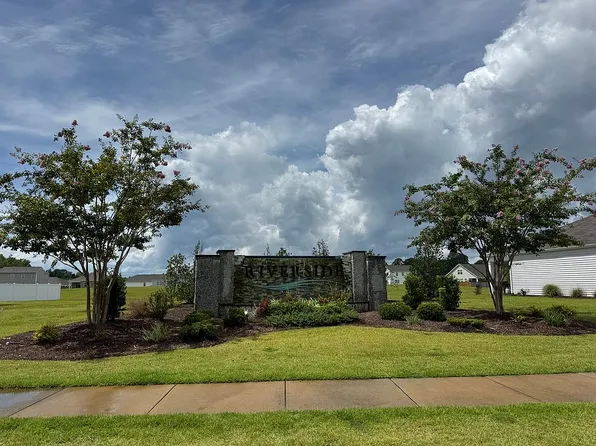 232 Tributary Cir, Wilmington, NC 28401