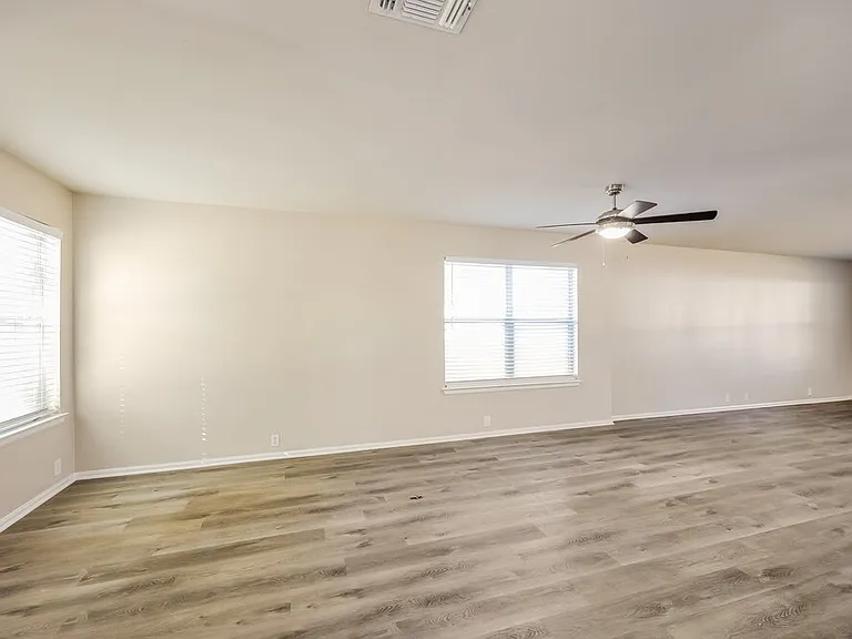 9475 Mulberry Path — Photo 6