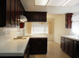 650 W 10th St #1, San Pedro, CA 90731