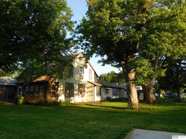 201 E 19th Ave, Bellevue, NE 68005