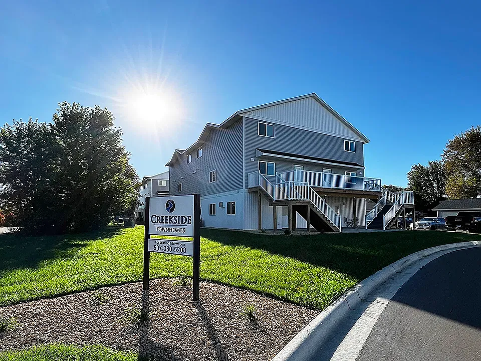 Creekside Townhomes