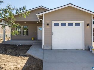 1618 W 11th St, Pt Angeles, WA