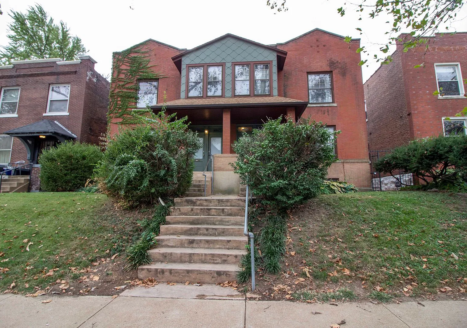 4220 Shaw Blvd — Photo 2