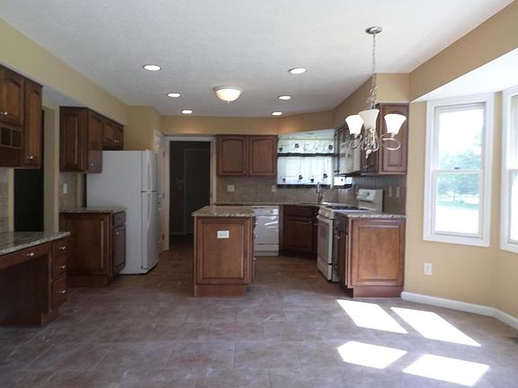 5th image of 9372 Haaf Farm Dr NW