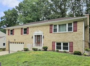 16205 Dartmoor Dr, Dumfries, VA 22025