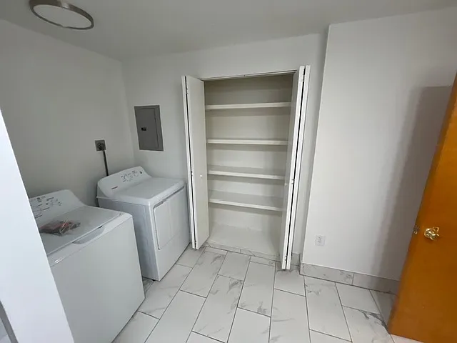 15 S Bank St #24 — Photo 6