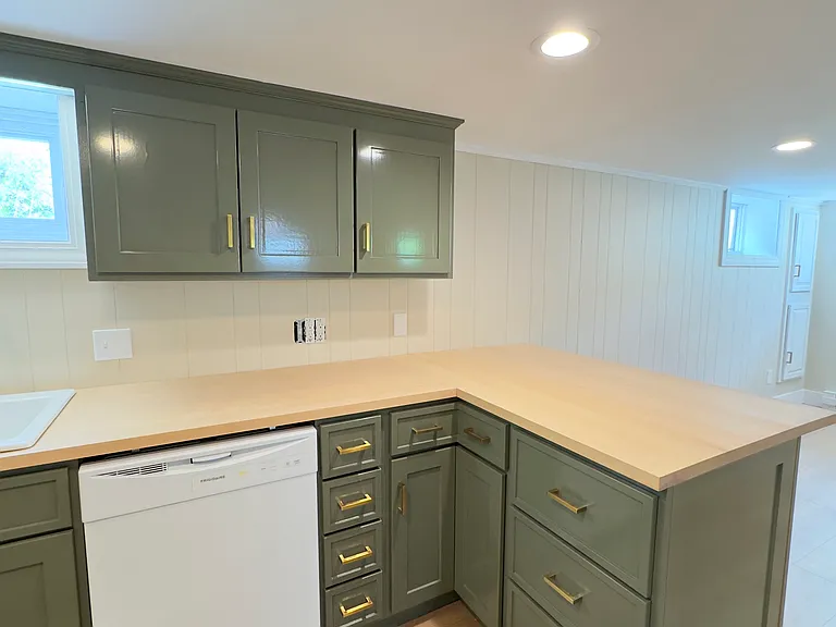 10 1/2 Old Orchard Rd #B — Photo 5