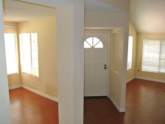 3rd image of 625 Alder Ln