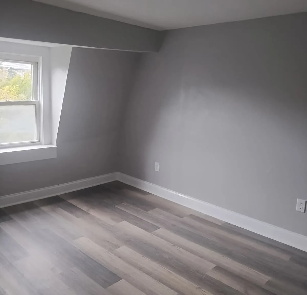 2 bed, 912 sqft, $1,580 — Photo 3