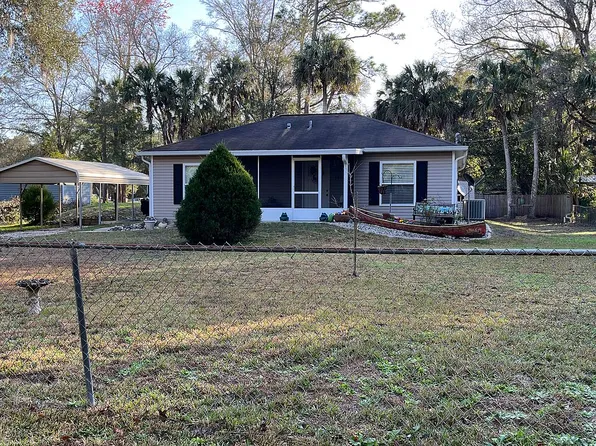 155 N Schoolcraft Dr, Inglis, FL 34449