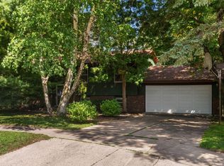 14 Krystana Way, Madison, WI 53711