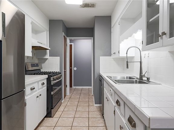 2nd image of 8504 Woodstone Dr