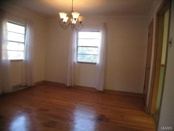 2nd image of 1051 Trelane Ave