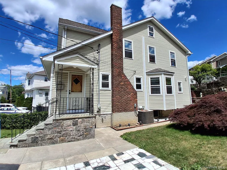 16 Richardson Pl — Photo 5
